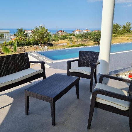Superior Villa Between The Mountain And The Sea 4+1 Agios Epiktitos Exterior photo